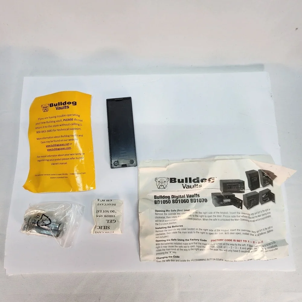 Bulldog Vaults BD1050 Digital Safe Black Electronic & Key Lock Foam Interior